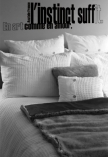 Sticker citation "en art comme en amour l'instinct suffit" d'Anatole France, sticker adh�sif d�coup�s � la forme dans vinyle de couleur unie, ce texte contemporain et d'actualit� trouvera une place unique dans votre int�rieur, un futur grand classique.