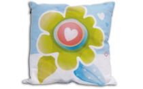 Coussin fleur, coeur et petits pois