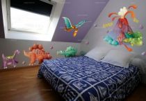 Sticker dinosaure B�b� Diplodocus imprim� sur adh�sif d�coup� � la forme.