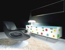 Stickers fleurs pop art. 9 stickers Osmos psych� imprim�s sur adh�sif blanc avec d�coupe � la forme.