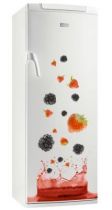 Stickers frigo fruits rouges. D�coration de frigidaire imprim� sur vinyle adh�sif. iDzif.com r�invente la d�co pour le frigo et vous propose une nouvelle mani�re de d�corer votre cuisine. Ce sticker frigo peut se poser sur toutes autres surfaces lisses de votre choix.