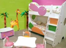 stickers girafe. Jonquille la girafe, un sticker d�coratif pour enfant imprim� sur adh�sif d�coup� � la forme.