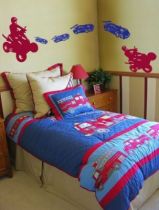 stickers quad d�coup� � la forme dans vinyle de couleur unie.