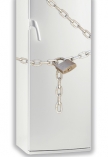 Sticker frigo cha�nes et cadena. D�coration de frigidaire r�alis�e en vinyle adh�sif imprim� avec d�coupe � la forme. Sticker id�al pour rendre son frigo unique et lui donner une touche d'originalit�.